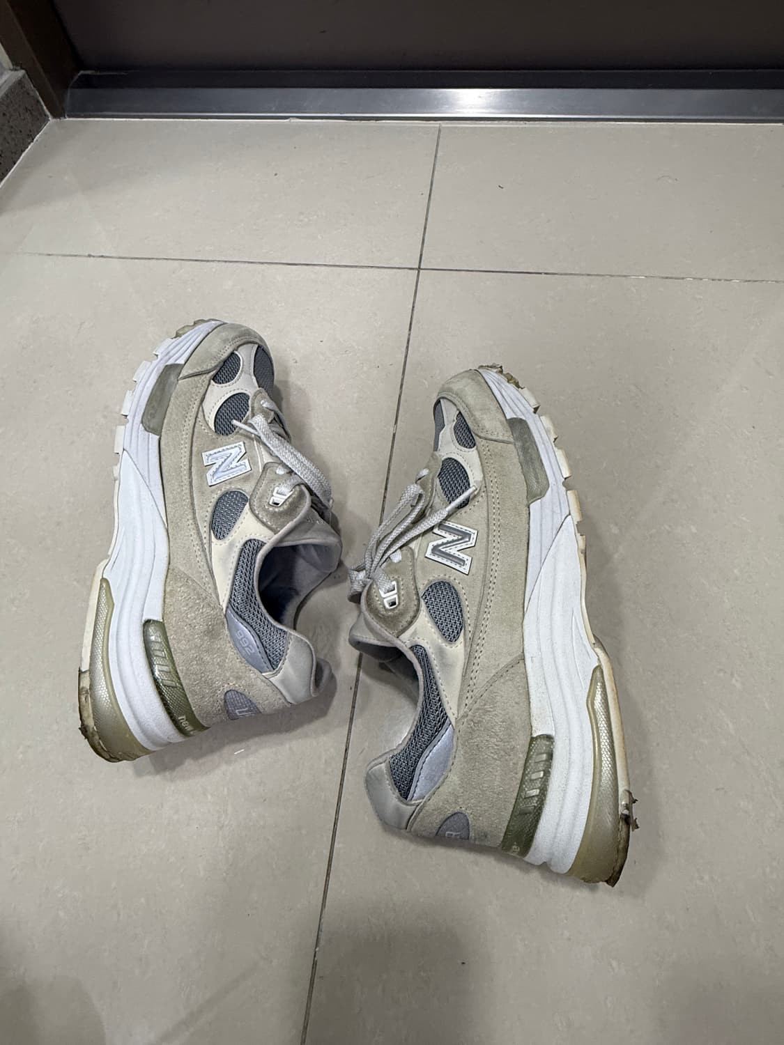 뉴발란스 992 화이트실버 260 상품이미지5