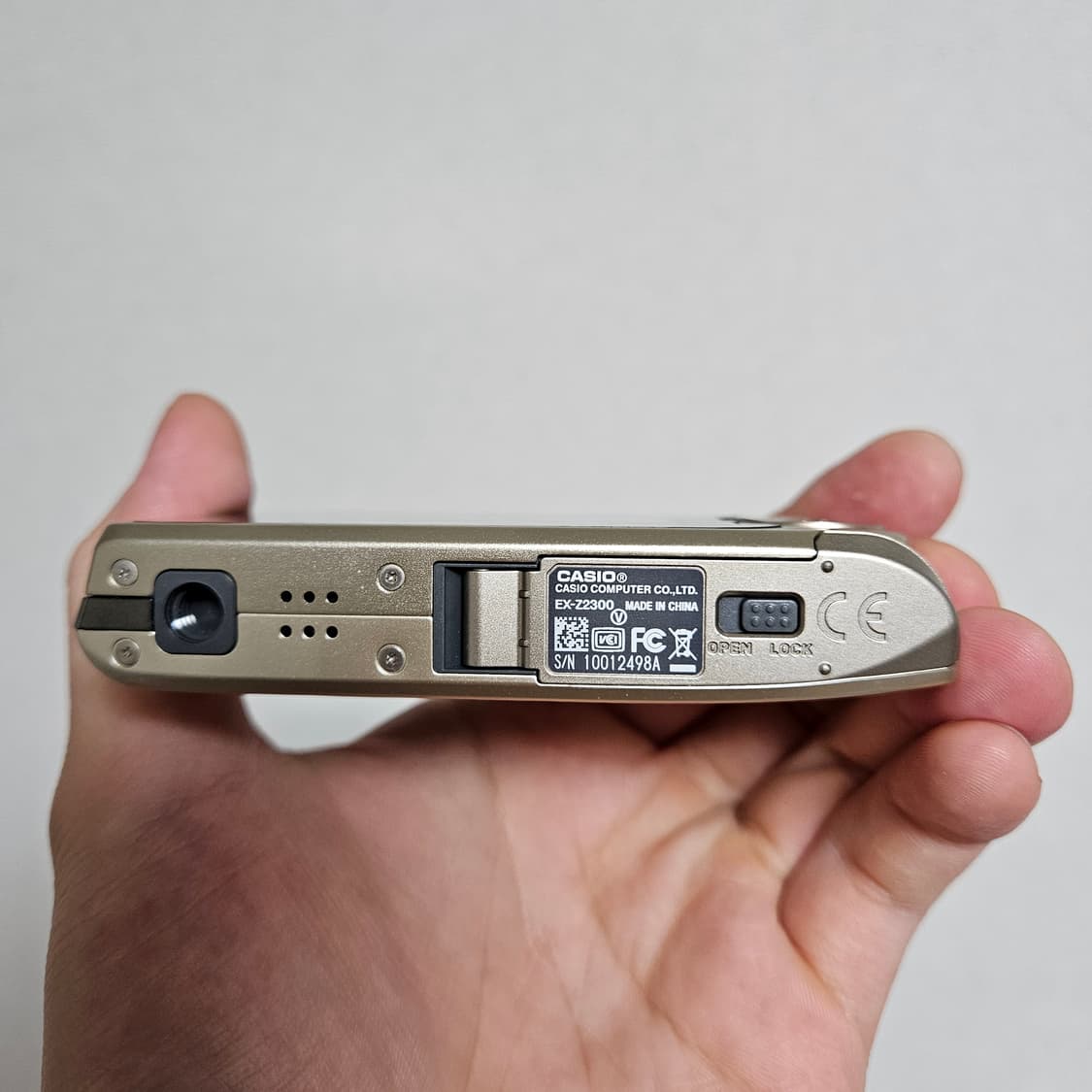 [외관 민트급](아일릿 모카 디카) 카시오 엑슬림 EX-Z2300 골드 상품이미지5