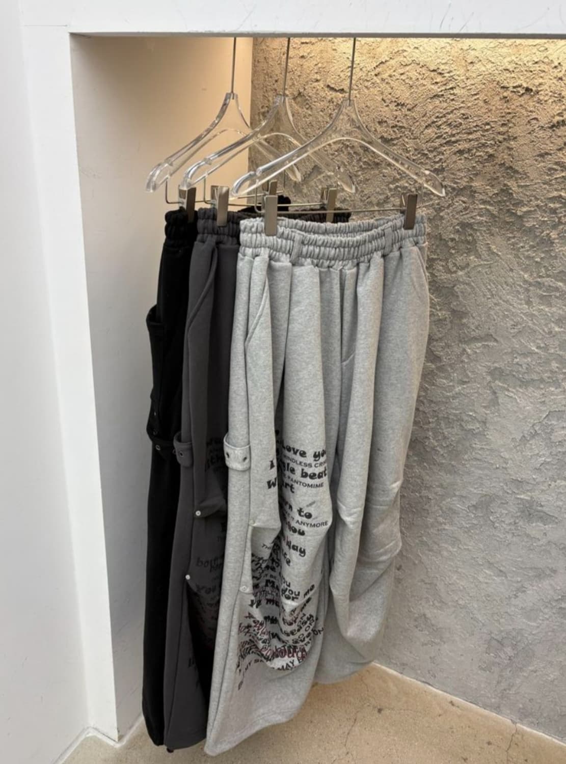 레터링 트레이닝 바지 상품이미지1