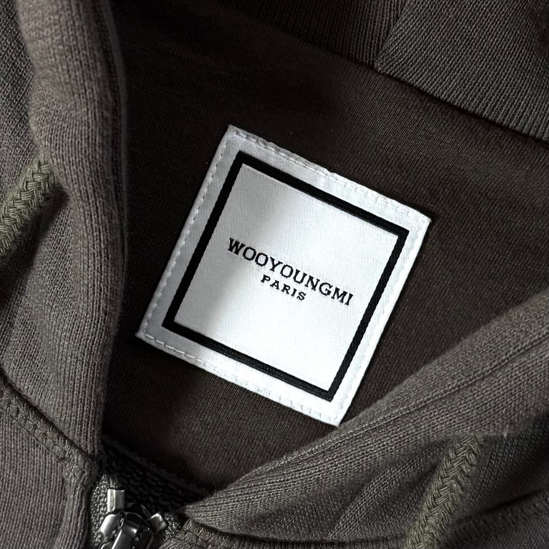 [백화점판/당일출고]우영미 백로고 후드집업 상품이미지4