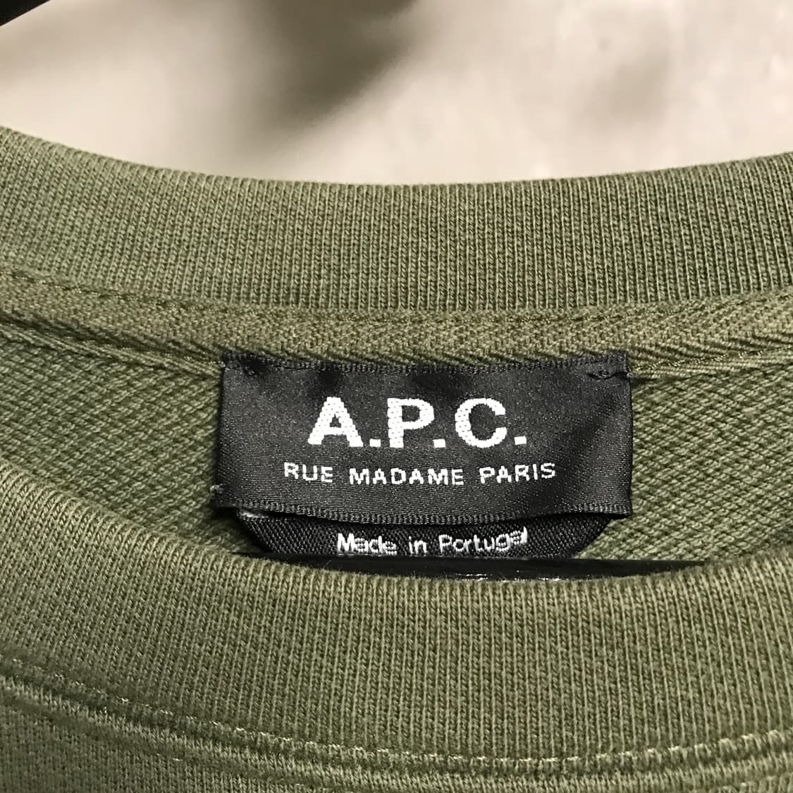 APC 아페쎄 맨투맨 카키 S(W) 상품이미지5