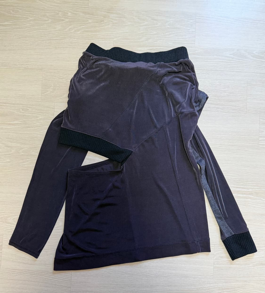 오픈와이와이 PANEL CUTOUT SKIRT, CHARCOAL 상품이미지4