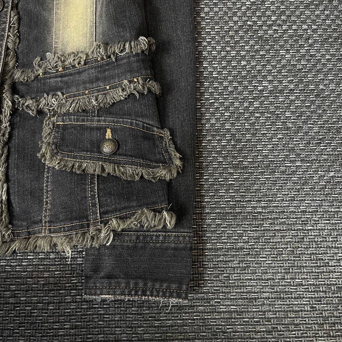 빈티지 그레이 워싱 프린지 큐빅 데님 자켓 상품이미지5