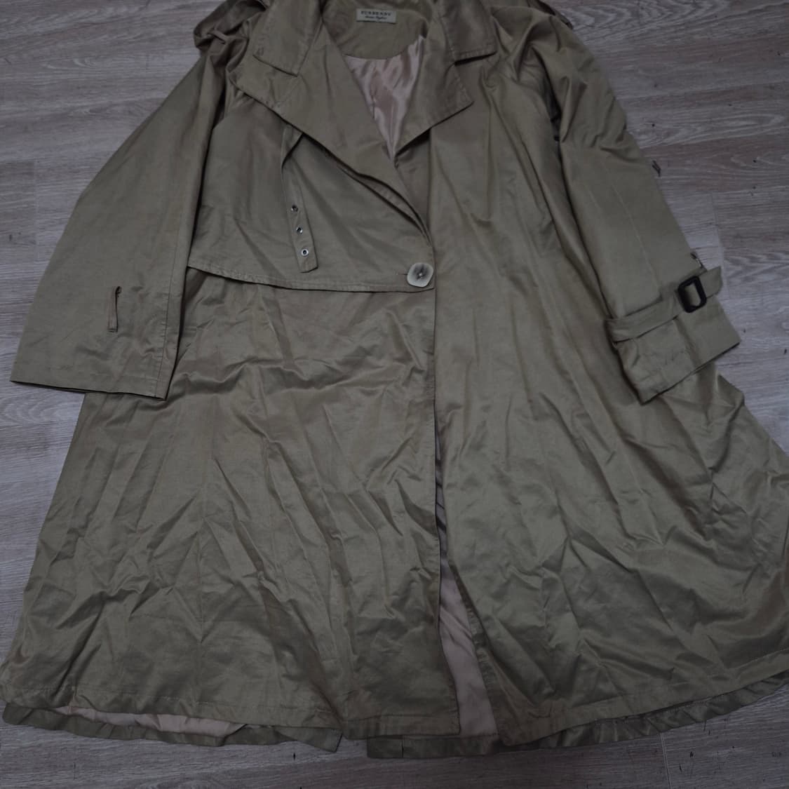 버버리 런던 여성 와이드 트렌치코트 M(95) 상품이미지3