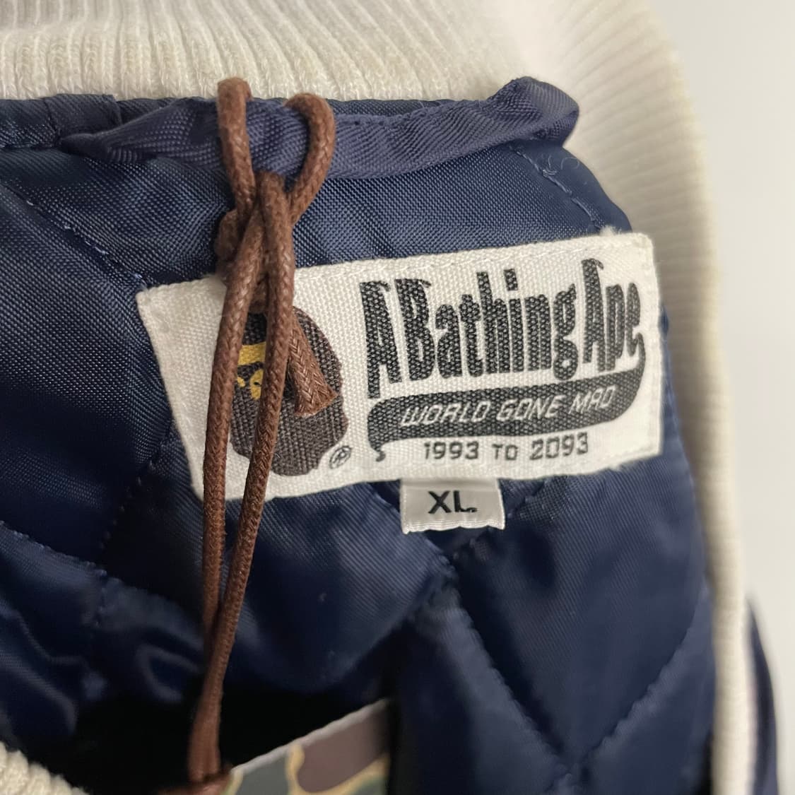 베이프 스펠아웃 바시티자켓 상품이미지8