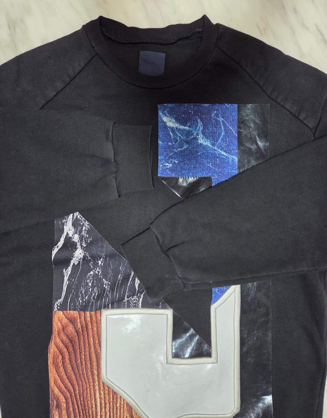 준지 빅로고 블랙 맨투맨 상품이미지7