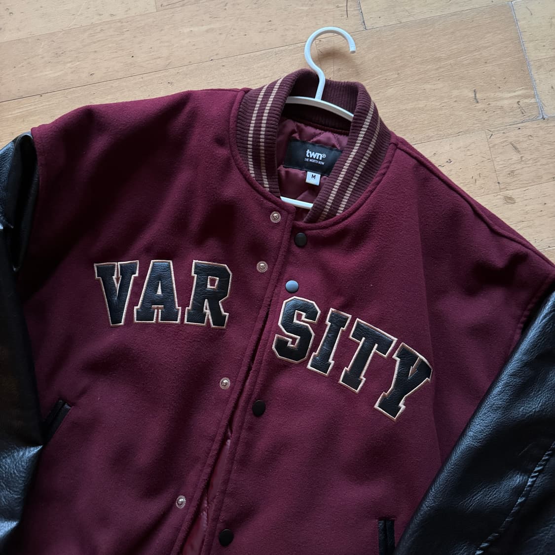 TWN 바시티크루 자켓 버건디 m 상품이미지2