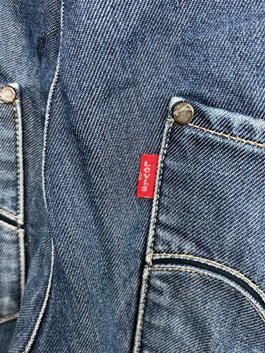 Levis 리바이스 엔지니어드 진스 나팔핏 부츠컷 생지 데님 팬츠 상품이미지4