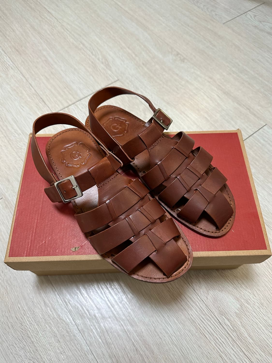 [UK7] Grenson 그렌슨 피셔맨 퀸시 카프 샌들 상품이미지1