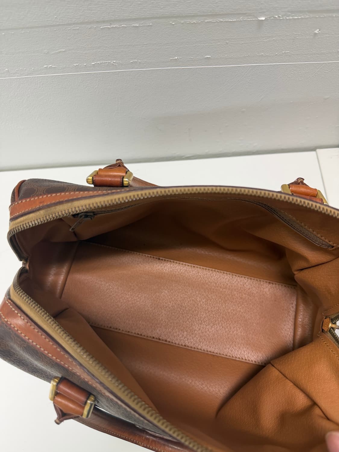 셀린느 모노그램 마카담 토트백 상품이미지4