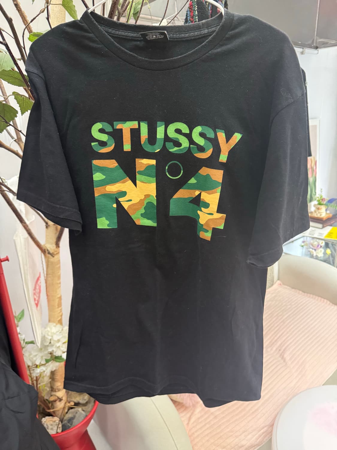 👕 Stussy N4 카모 그래픽 반팔 티셔츠 (Black) 상품이미지3