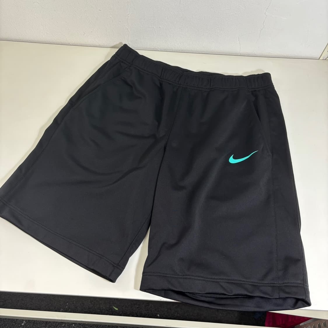 L 나이키 블랙 민트스우시 폴리 트레이닝 반바지 상품이미지1