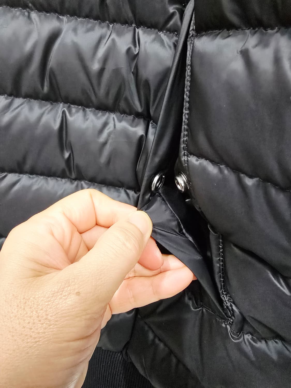 버버리 양면 리버시블 후드 다운패딩  상품이미지4