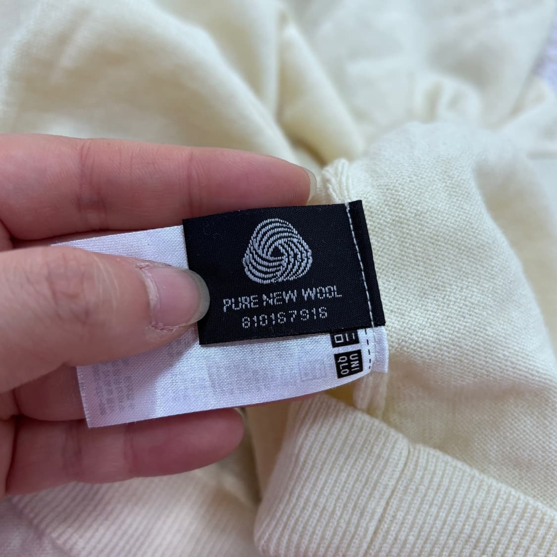 M 유니클로 여성 긴팔 모크넥 니트 0325E 상품이미지4