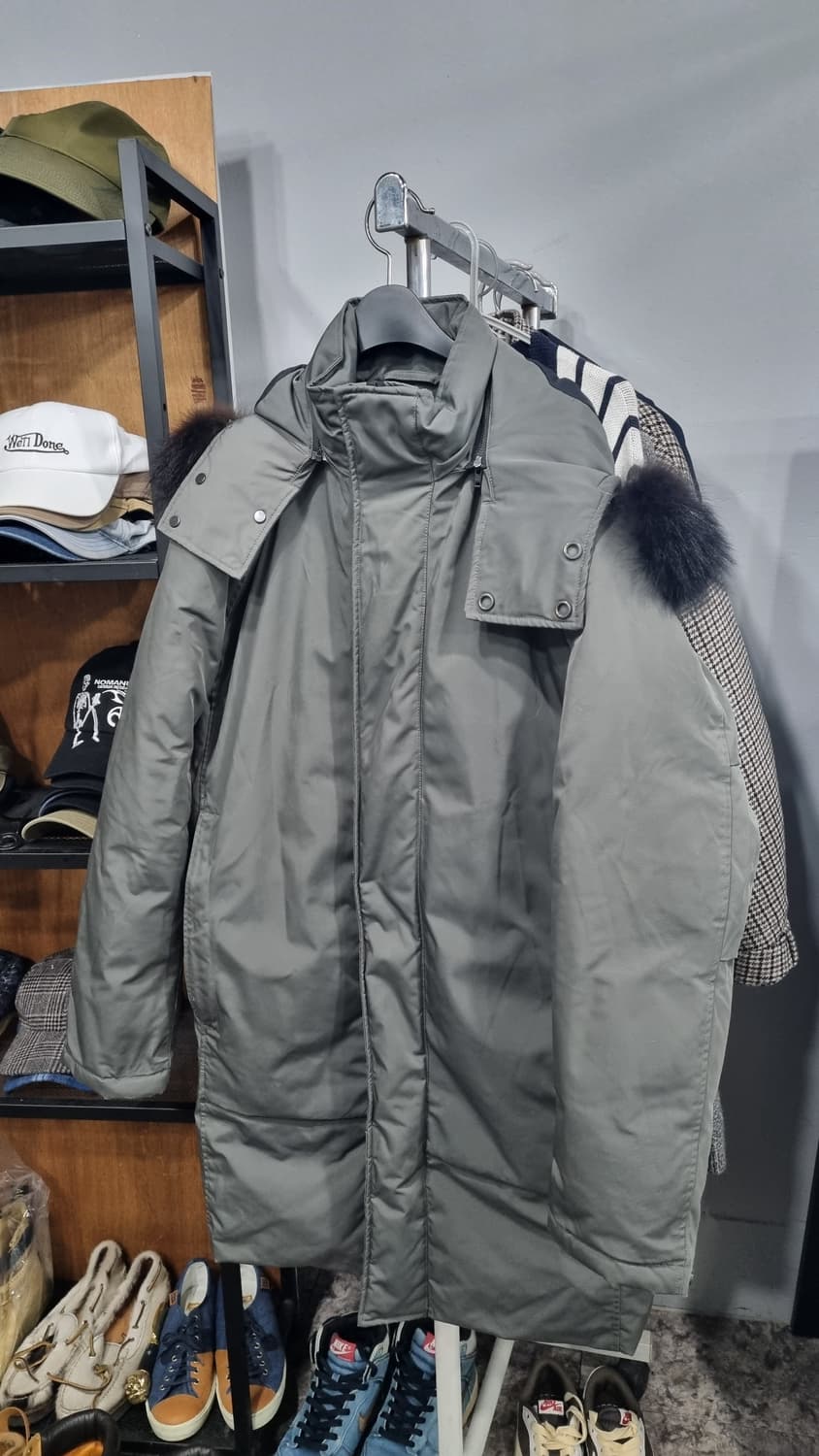 띠어리 오리털점퍼 105 (가슴단면56) 총장90 컨디션8/10 상품이미지1