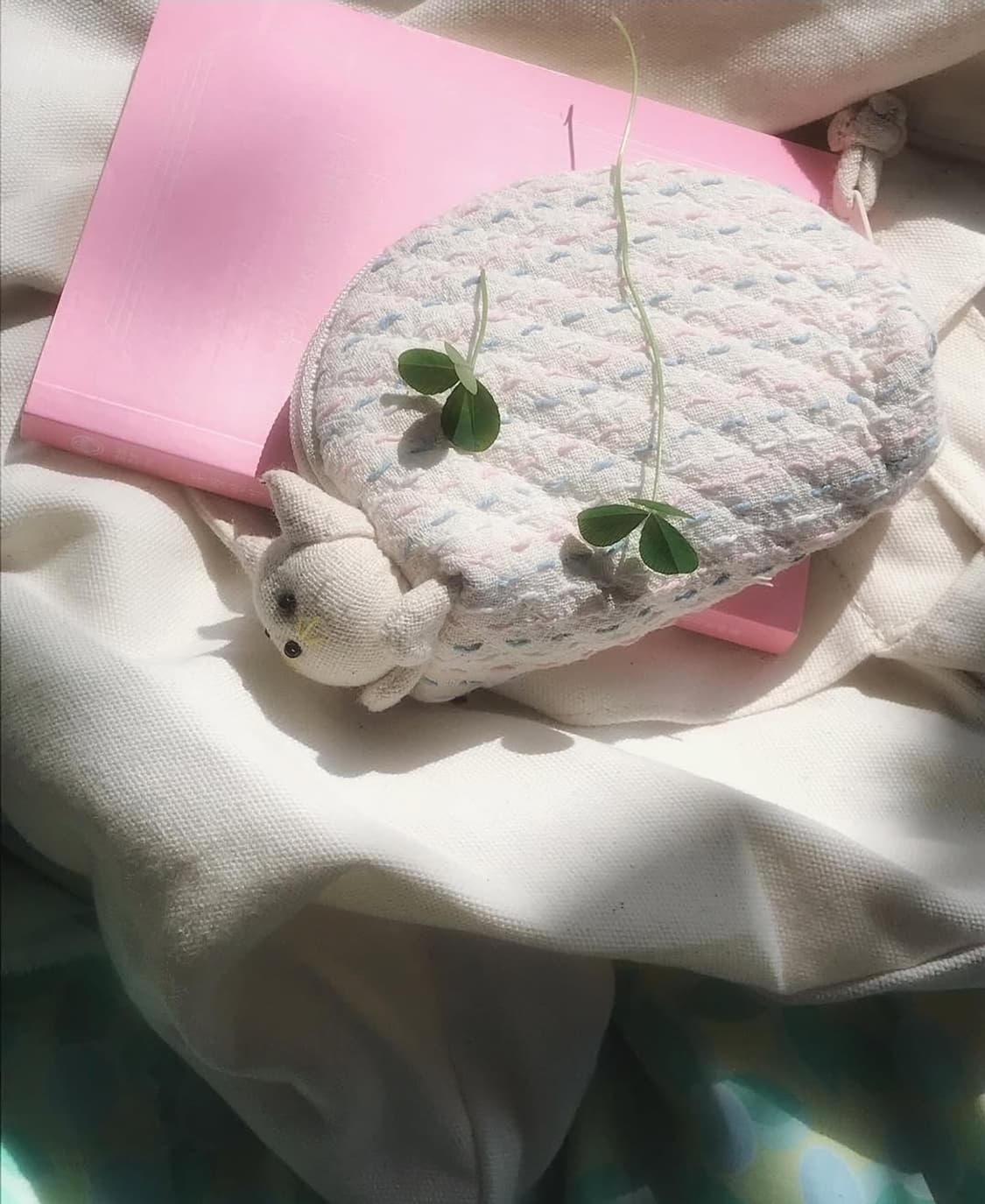 바니버로우 솜사탕을 타고 날아온 고양이 동전 지갑 새상품 상품이미지1