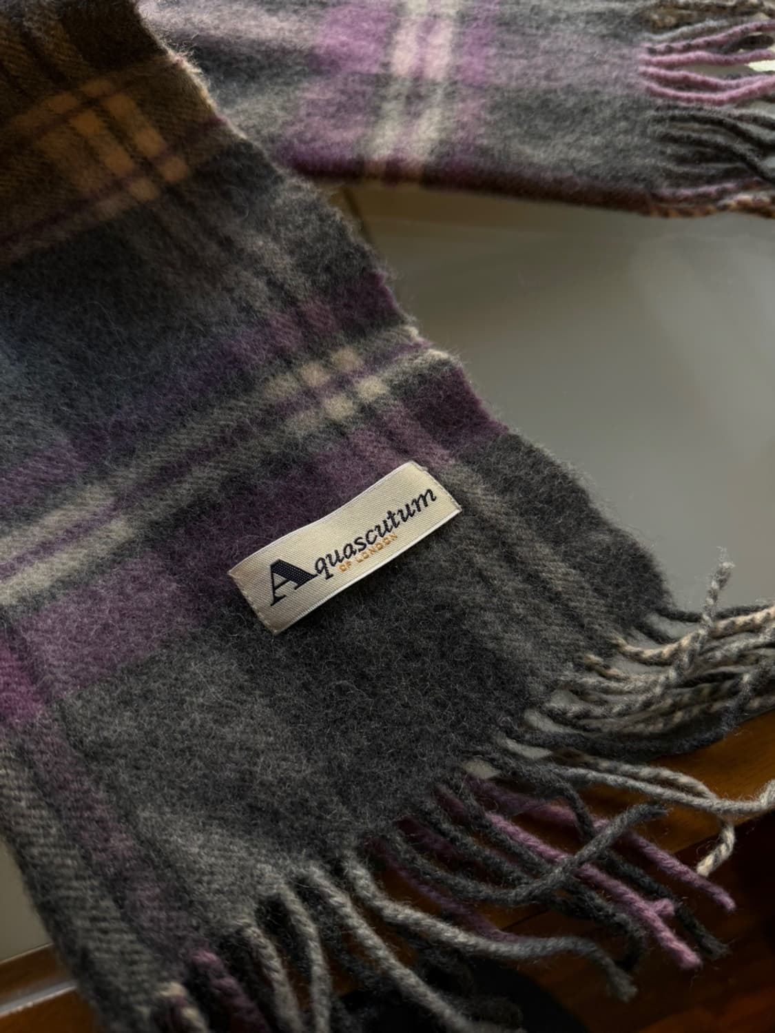 아쿠아스큐텀 캐시미어 머플러 상품이미지3