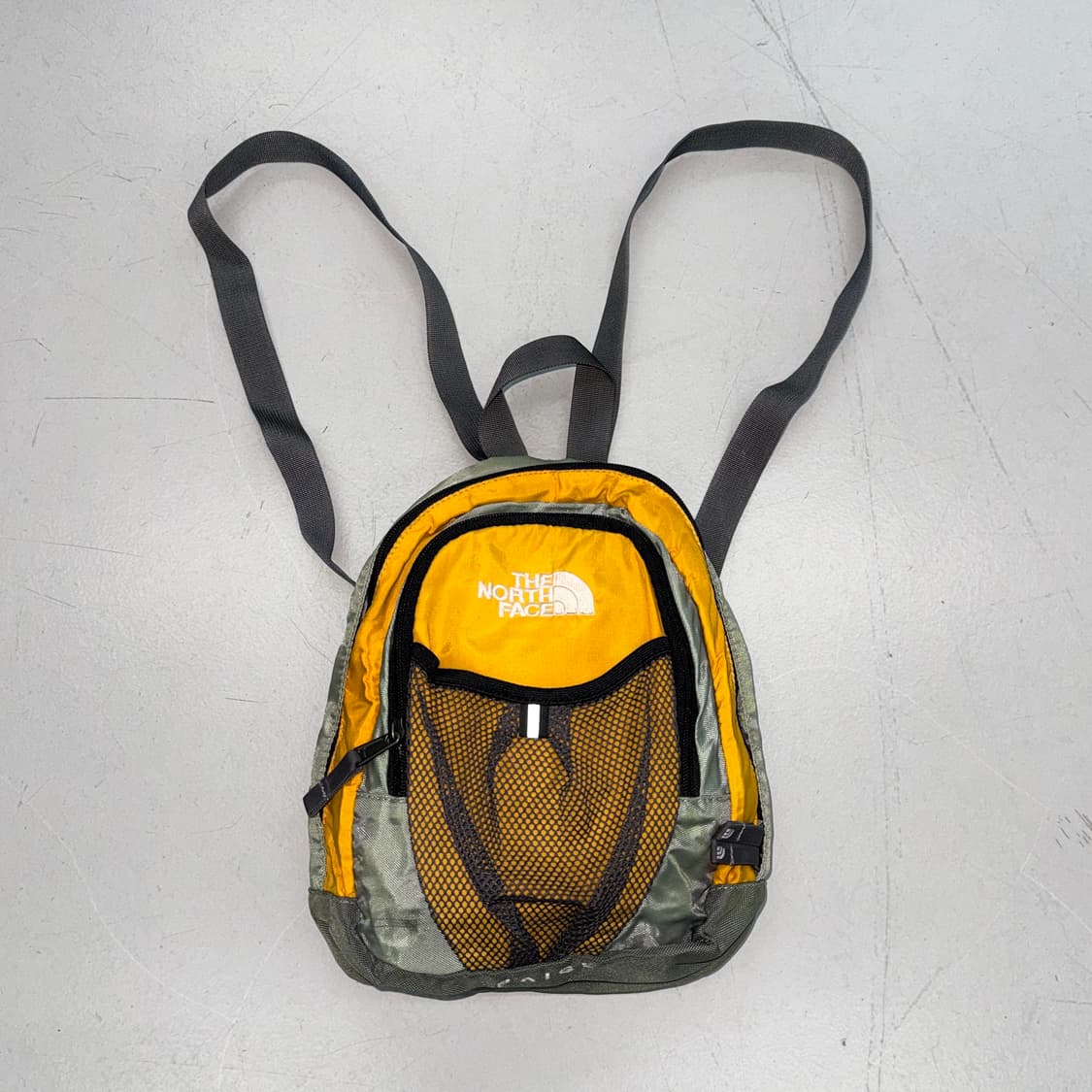 노스페이스 고프코어 미니 백팩 상품이미지2