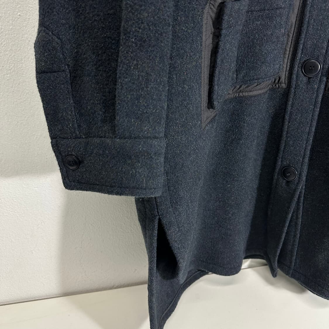 우먼OS 미미카위 나염네이비 오버핏 나일론포켓 울코트 상품이미지3