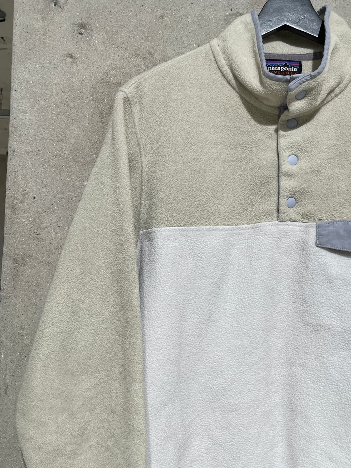 파타고니아 우먼 베이지 앤 화이트 스냅-T 플리스 상품이미지2