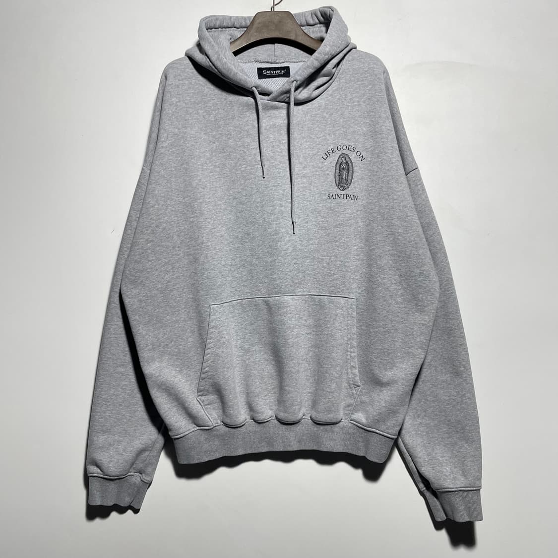 세인트페인 후드티 상품이미지3