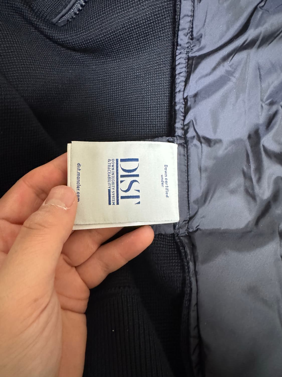 몽클레어 니트패딩 팝니다(교환이더좋아요) 상품이미지5