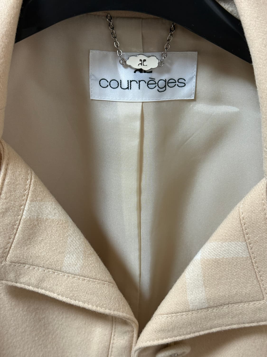 꾸레쥬 아이보리 베이지 자켓 상품이미지3