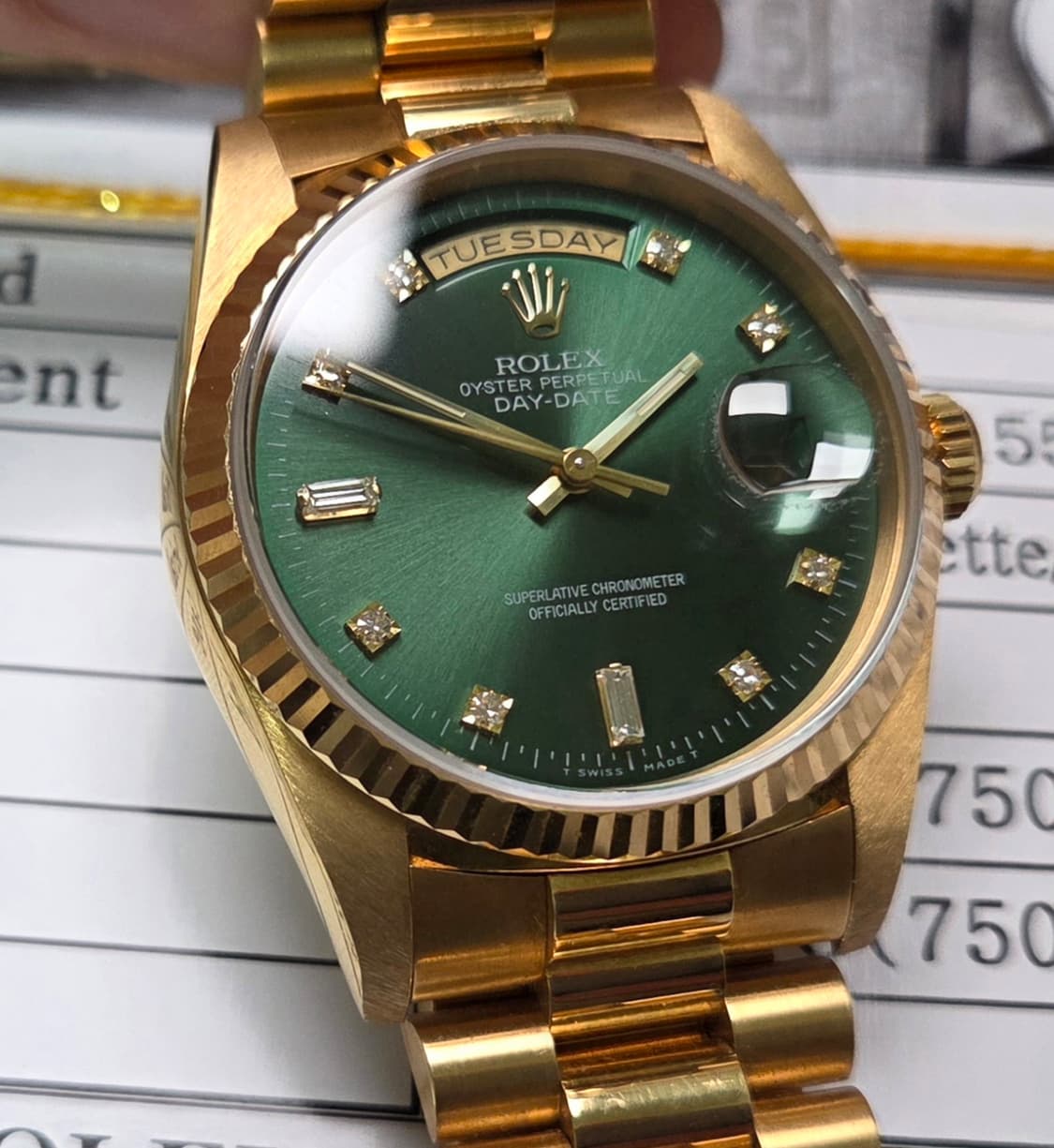 롤렉스 데이데이트 18238 헐크 18K올금통 바게트&다이아 (감정서 포 상품이미지10