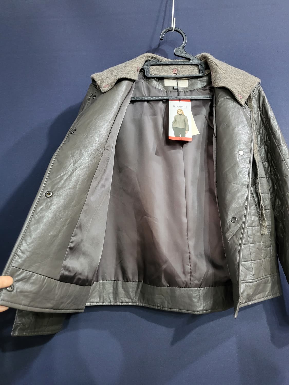 ROOM9 합성가죽 퀼팅후드자켓(새상품) 상품이미지4