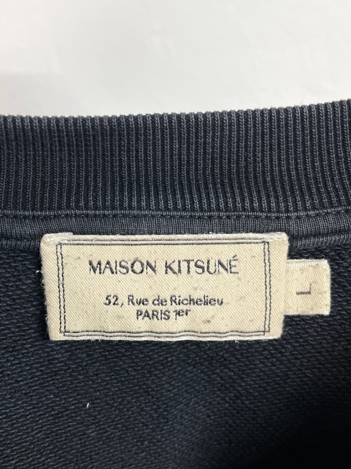 메종키츠네 스몰폭스 맨투맨 (on.422)   상품이미지4