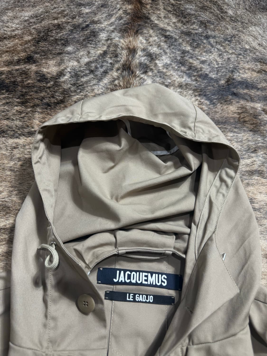 Jacquemus “Le Gadjo” Beige Hooded Jacket 상품이미지6