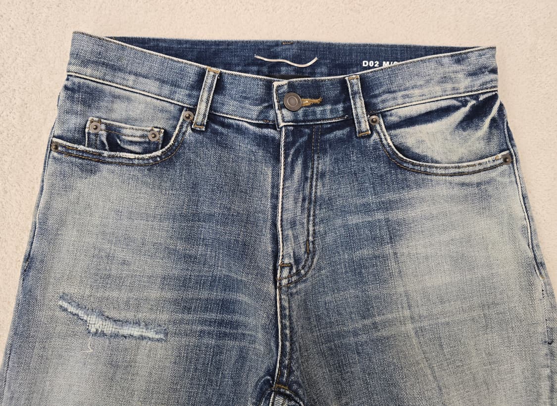 생로랑 무릎찢청 청바지.  싸이즈 30 상품이미지2