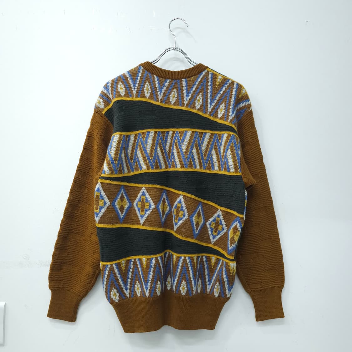 란셀 울혼방 브라운 패턴니트 상품이미지7