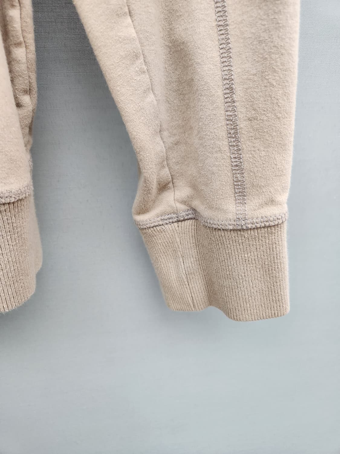 내셔널지오그래픽 베이지 ma1 스타일 맨투맨 상품이미지7