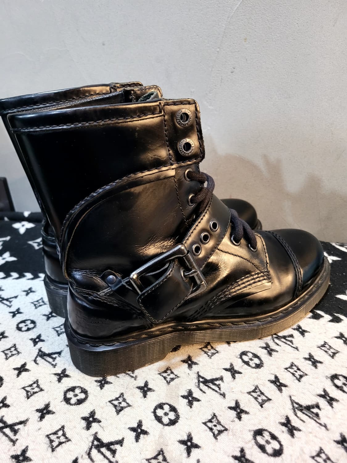 정품 닥터마틴 1460 트라이엄프 바이커 부츠  상품이미지4