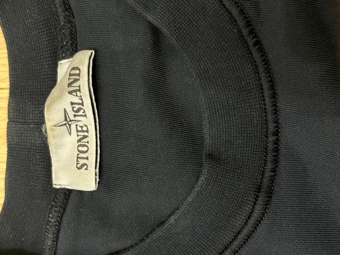[M]스톤아일랜드 네이비 맨투맨 상품이미지3