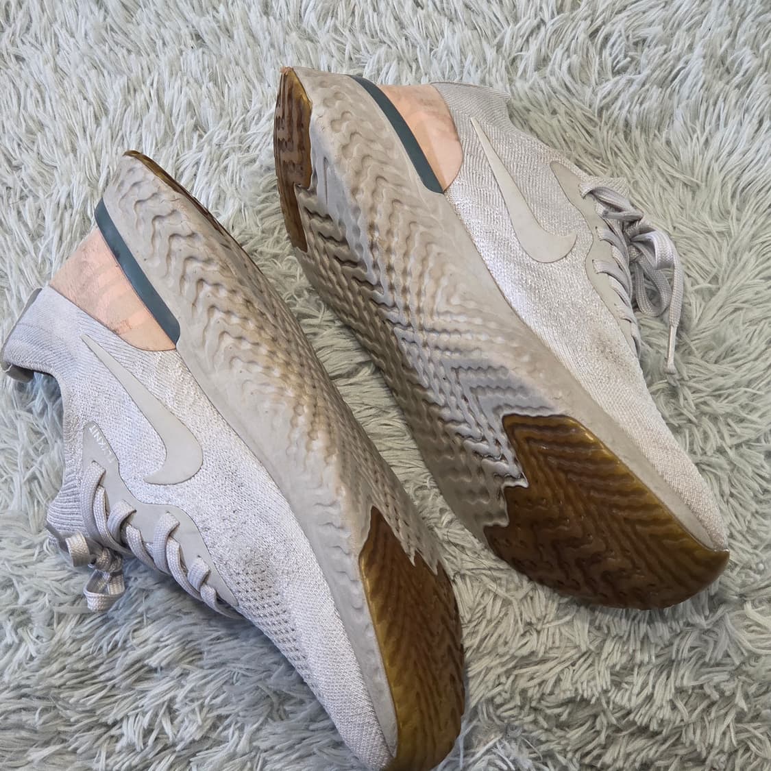 6q-3:나이키 에픽 리액트 플라이니트 오트밀 (26cm) 상품이미지7