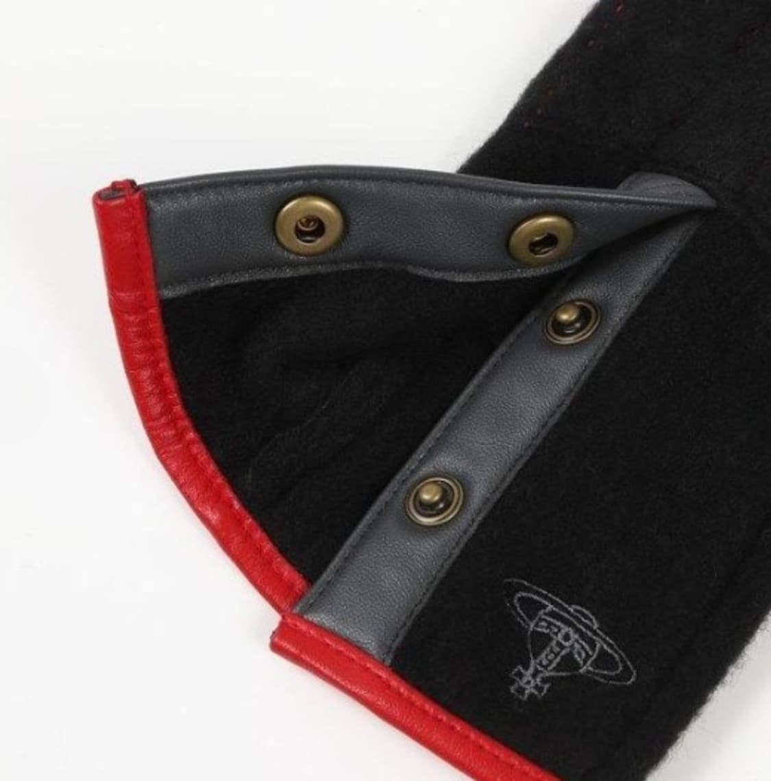 비비안 웨스트우드 orb 자수 투톤 장갑 블랙 (새상품) 상품이미지4