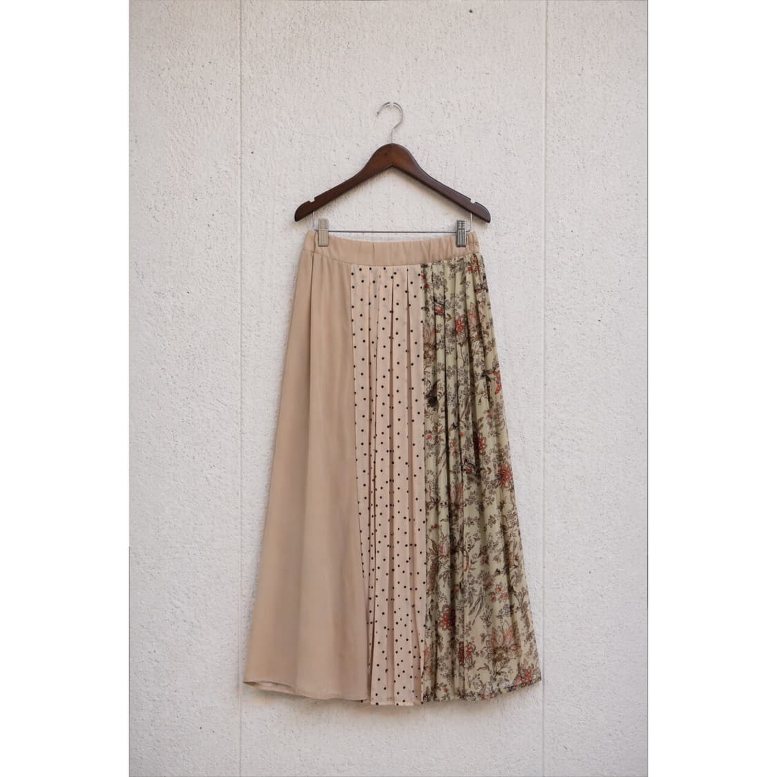 잔잔한 흔들림 살구빛 치마 상품이미지2