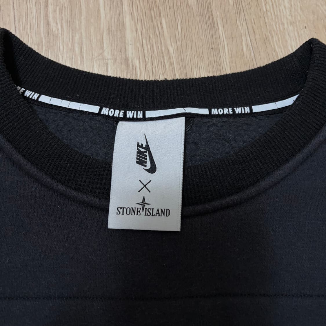 나이키 스톤아일랜드 와펜 테크팩 맨투맨 L/100  상품이미지7