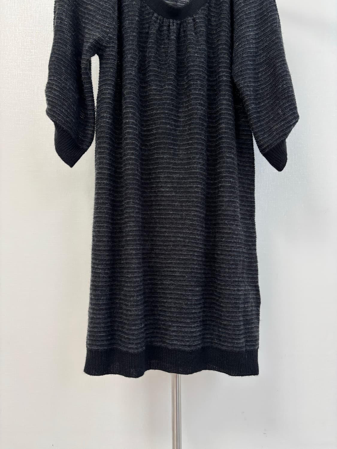 OFUON 와이드 넥 여리 롱 탑 상품이미지6