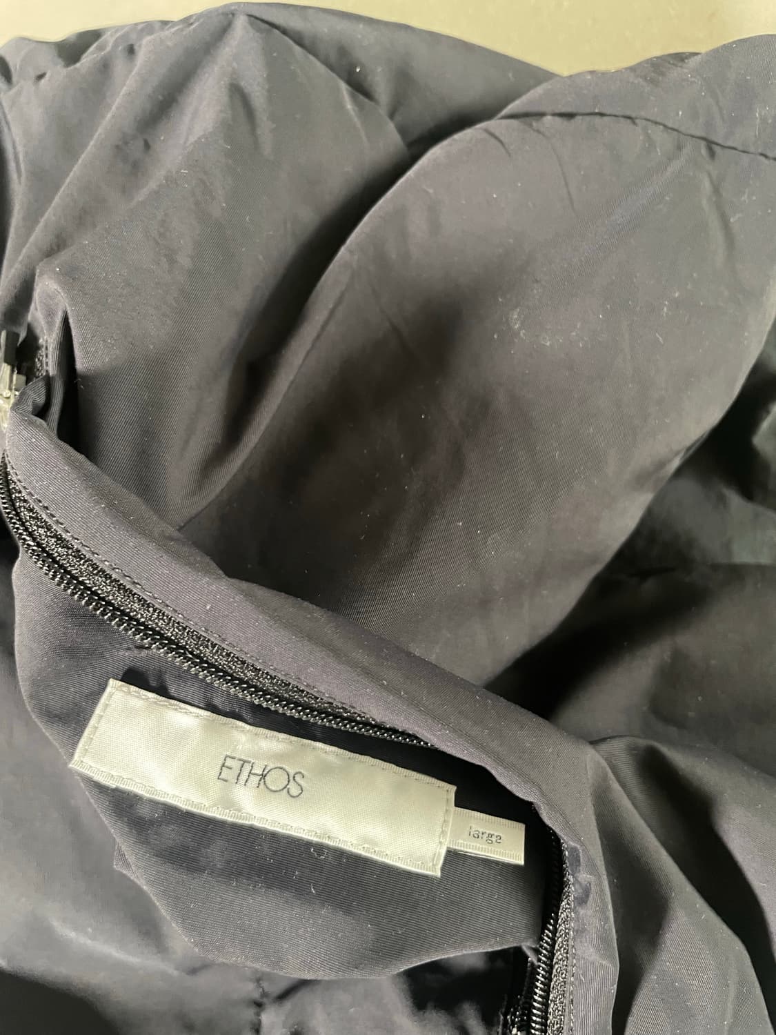 에토스 Reversible Duck Down Utility Vest 상품이미지7