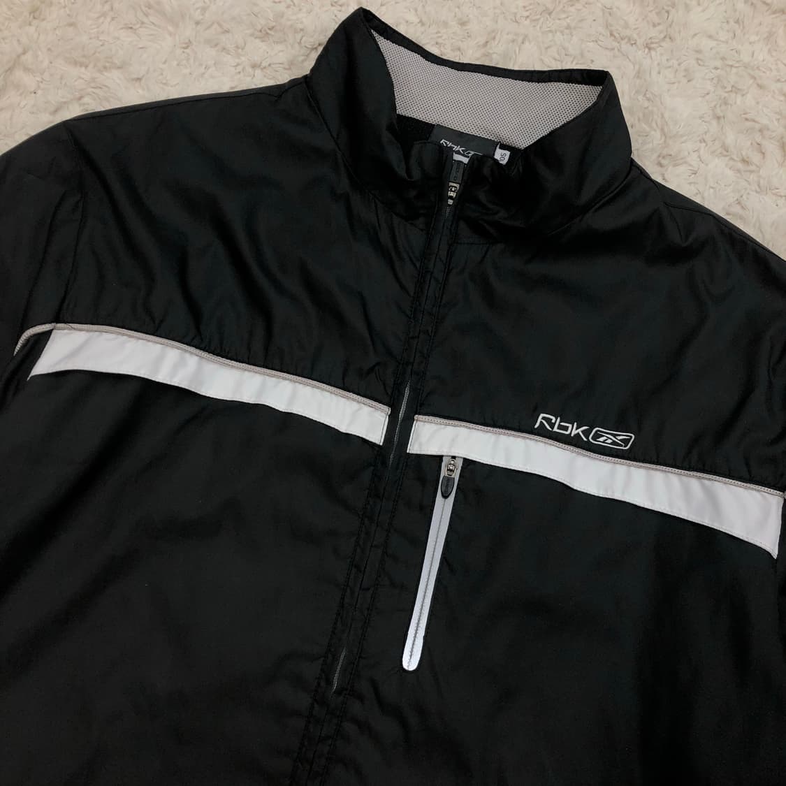 리복 올드스쿨 블랙 바람막이 자켓 상품이미지2