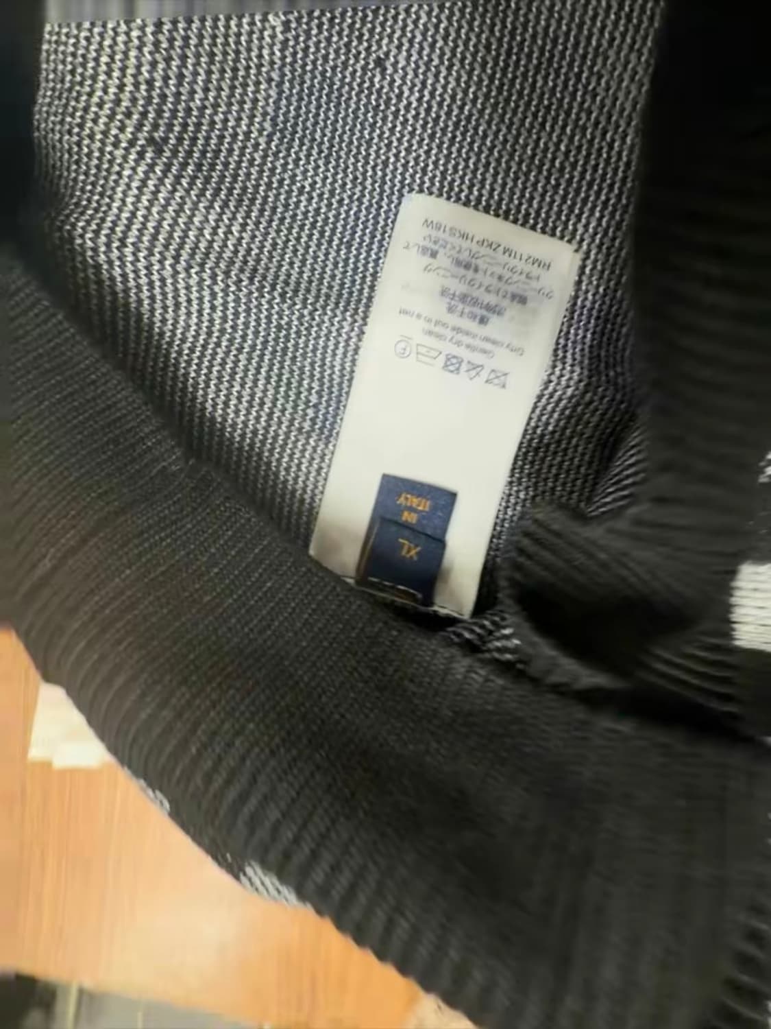 [루이;비통] 새상품 / 니트 / 약 100 사이즈  상품이미지4