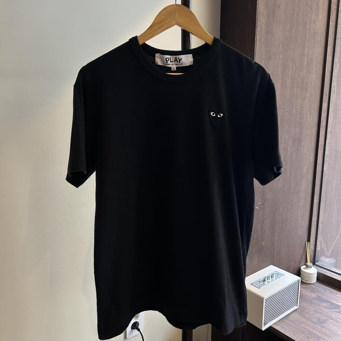 12041 - 꼼데가르송 블랙 와펜 반팔 티셔츠 상품이미지2