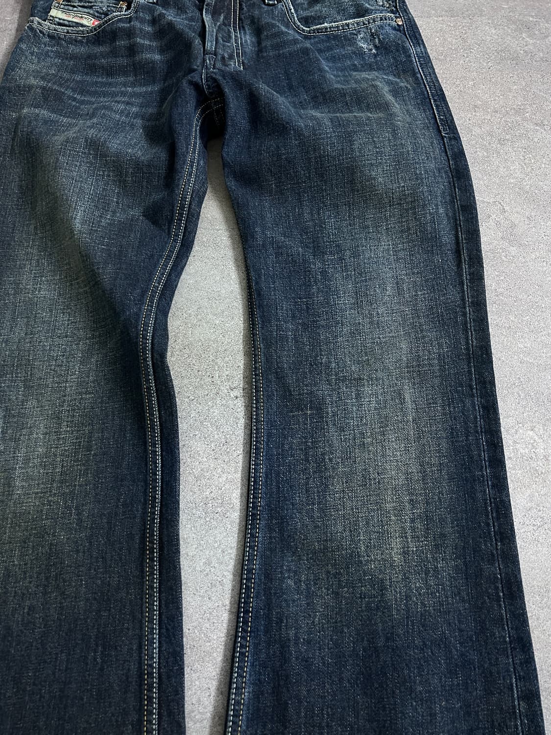 디젤 자탄 데님 팬츠 상품이미지3