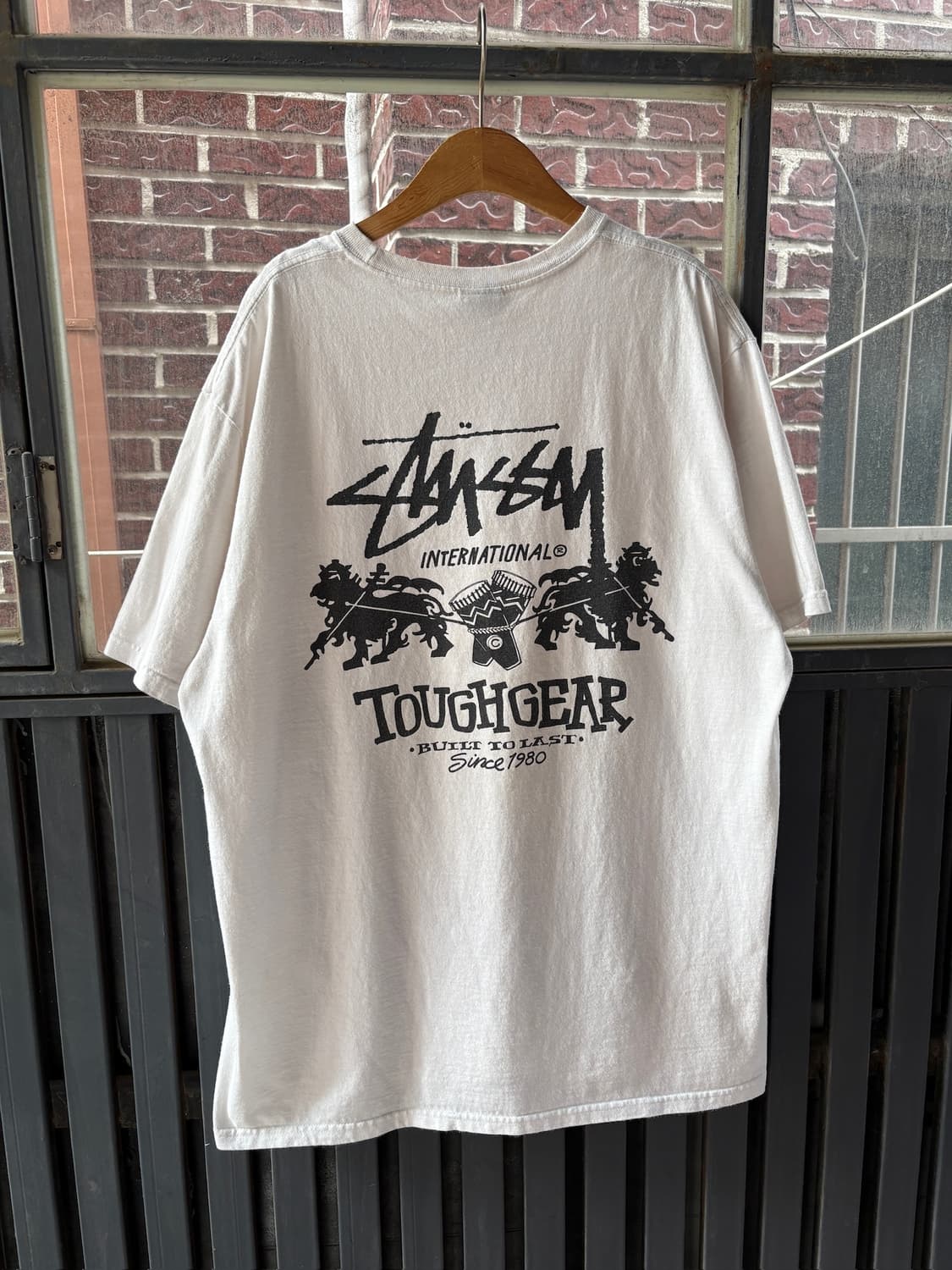 Stussy 스투시 터프 기어 인터내셔널 티 상품이미지2
