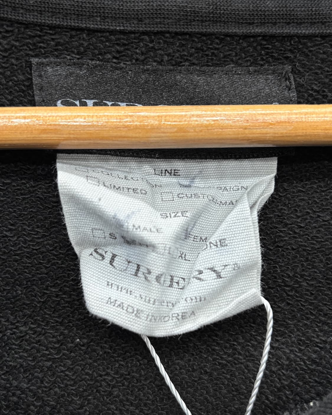 써저리 x HPS 캣 스웻 후디 블랙 상품이미지6