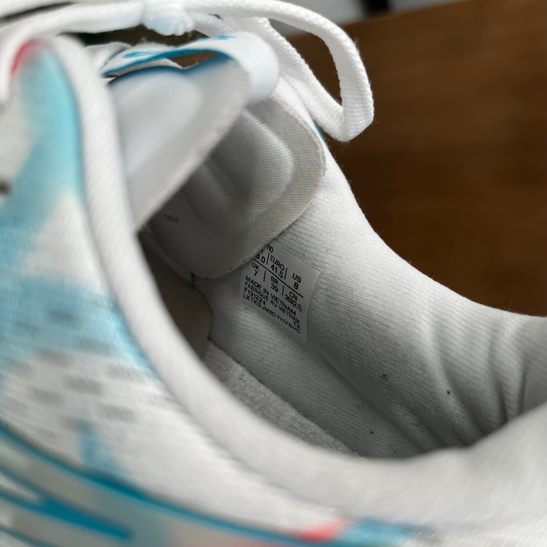 아식스 노바블라스트5 화이트 아쿠아리움 260mm 상품이미지4