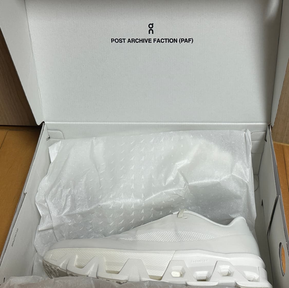 온파프 / 온러닝 파프 클라우드몬스터 화이트 290 상품이미지1